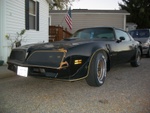 This is how it looked when I picked it up at the trailer park in Baltimore in Nov. 2004.  The first thing I did was get rid of those headlight covers.