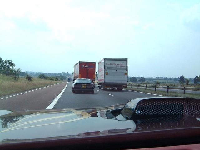 Eastbound & down (well southbound actually). In hot persuit of Chris Swindon's 77 T/A