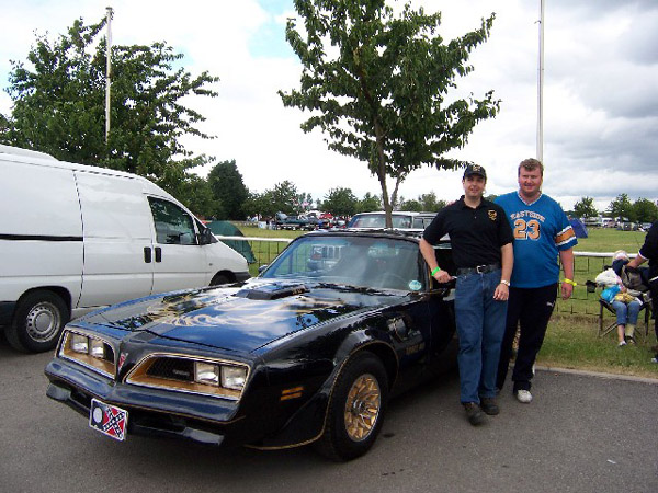 Chris Swindon of Newcastle, England with Bandit TA Club member Chris Dunnett