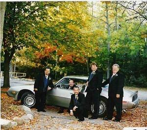 Grooms\'Party & Car