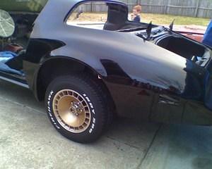 lil good weather has popped up so i got pans undercoated,firewall painted and finally mounted the refinished turbo whls with new tires